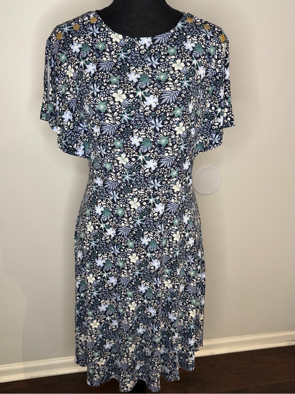LOFT Floral Flutter Sleeve Dress with Gold Buttons - Size 4